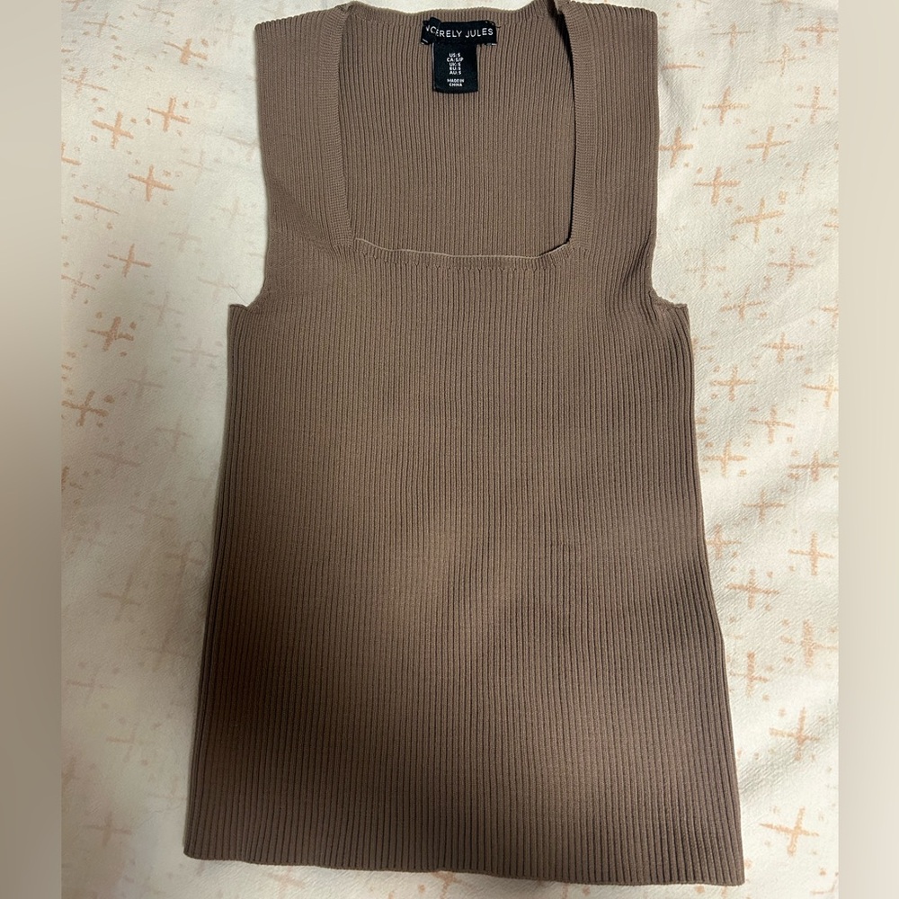 NWOT Sincerely Jules Square Neck Tank Top